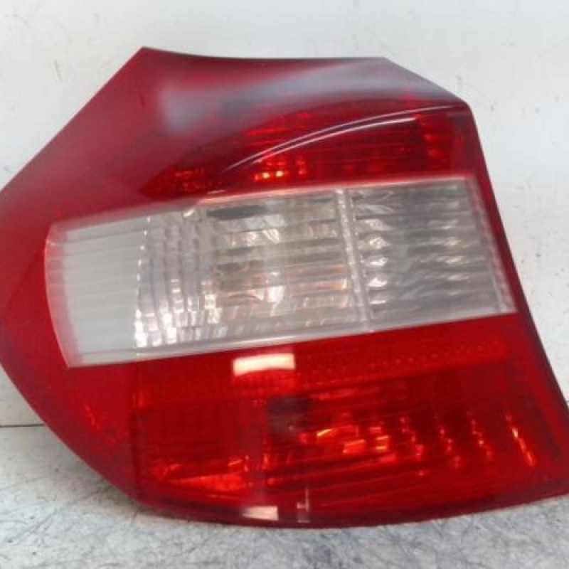 Feu arriere principal gauche (feux) BMW SERIE 1 E87 Feu arriere principal gauche (feux) BMW SERIE 1 E87