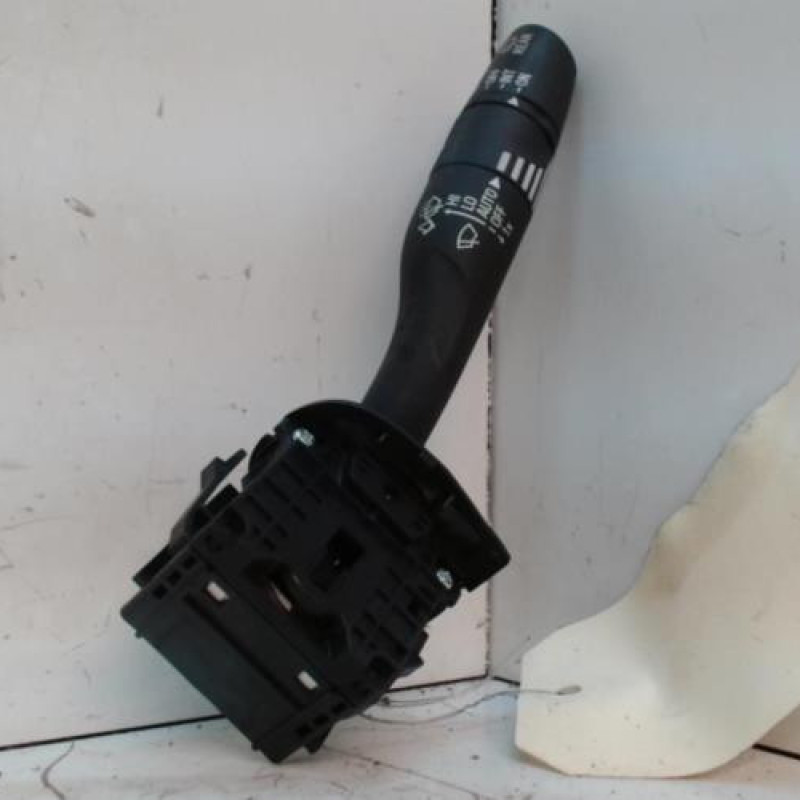 Commodo d'essuie glaces OPEL ASTRA K Commodo d'essuie glaces OPEL ASTRA K