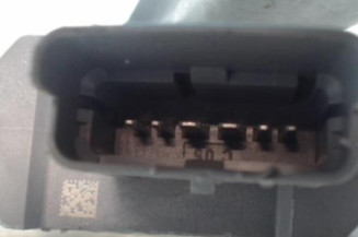 Leve vitre electrique avant droit PEUGEOT 5008 1