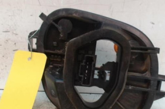 Platine feu arriere droit PEUGEOT 208 1