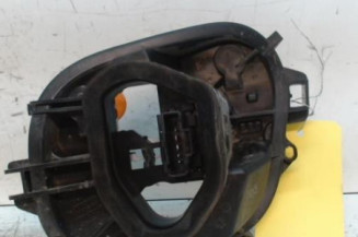 Platine feu arriere gauche PEUGEOT 208 1
