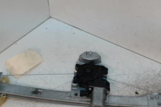 Leve vitre electrique avant droit RENAULT CLIO 4 Photo n°1