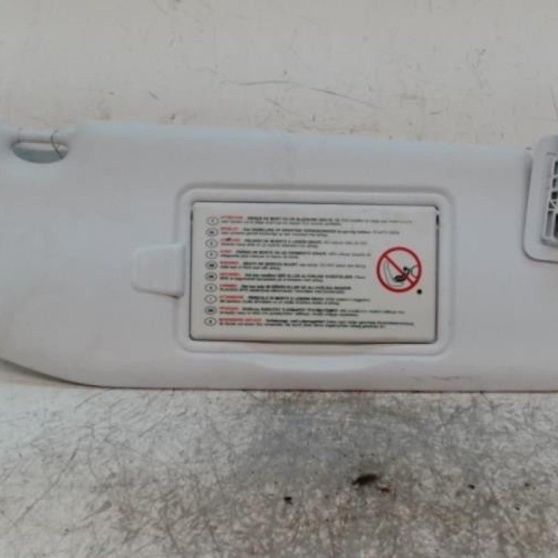 Pare soleil droit PEUGEOT 208 1