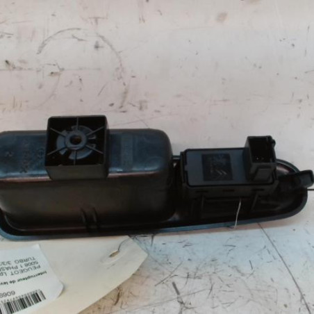 Interrupteur de leve vitre arriere droit PEUGEOT 5008 1