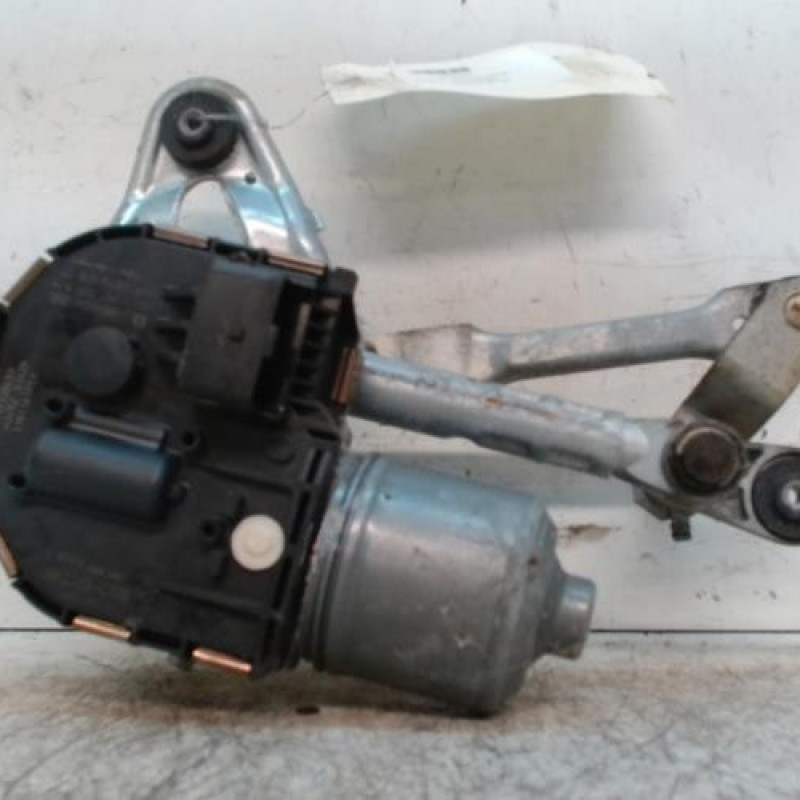 Moteur essuie glace avant gauche PEUGEOT 5008 1