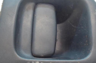 Poignee porte avant gauche RENAULT MASTER 2 Photo n°1