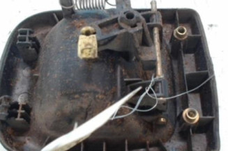 Poignee porte avant gauche RENAULT MASTER 2