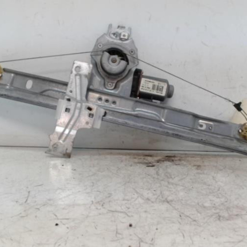 Leve vitre electrique avant droit PEUGEOT 207