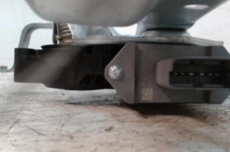 Leve vitre electrique arriere gauche PEUGEOT 3008 1