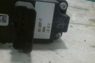 Leve vitre electrique arriere gauche CITROEN C8 Photo n°3