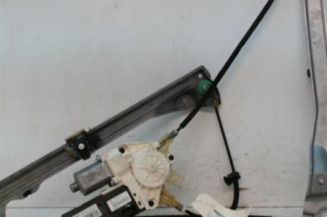 Leve vitre electrique avant droit RENAULT LAGUNA 3 Photo n°1
