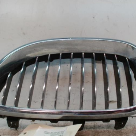 Calandre gauche BMW SERIE 5 E61 Photo n°1