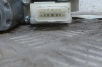 Leve vitre electrique avant droit RENAULT CLIO 5