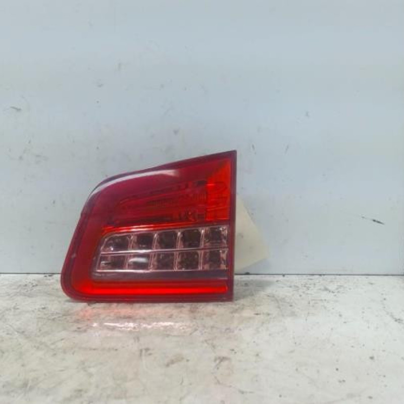 Feu arriere secondaire droit (feux) CITROEN C5 2 Feu arriere secondaire droit (feux) CITROEN C5 2