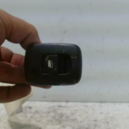 Interrupteur de leve vitre arriere droit CITROEN C5 2