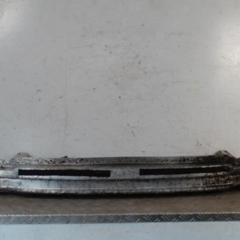 Renfort pare choc arriere (traverse) AUDI A4 2