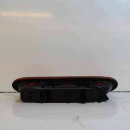 Feu arriere stop central RENAULT CLIO 1