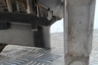 Calandre RENAULT TRAFIC 2 Photo n°3