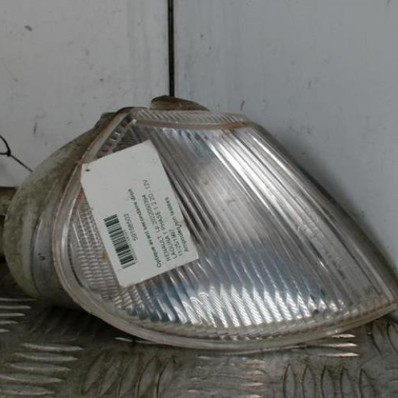 Optique avant secondaire droit (feux)(clignotant) RENAULT LAGUNA 1