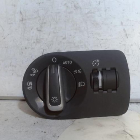 Commande de phare AUDI Q3 1 Photo n°1