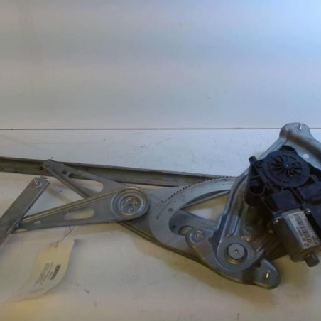 Leve vitre electrique avant droit RENAULT MEGANE 3 Photo n°1