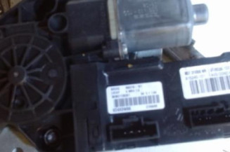 Leve vitre electrique avant gauche RENAULT MEGANE 3