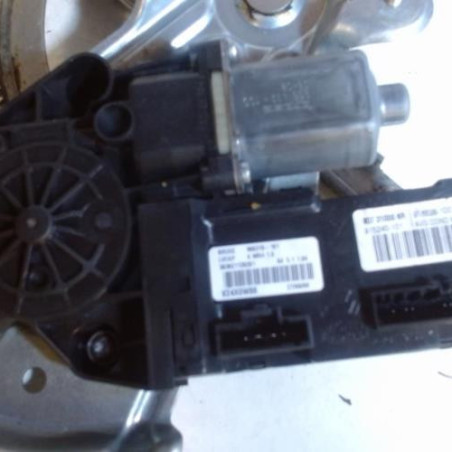 Leve vitre electrique avant gauche RENAULT MEGANE 3