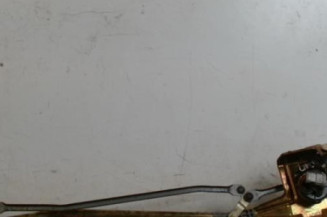 Moteur essuie glace avant RENAULT R19 Photo n°1