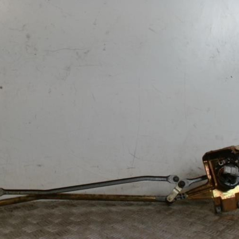 Moteur essuie glace avant RENAULT R19