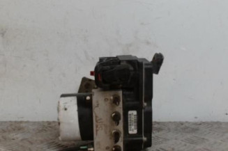 Bloc ABS (freins anti-blocage) VOLKSWAGEN FOX