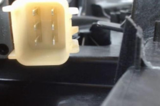 Leve vitre electrique avant gauche FORD FIESTA 6 Photo n°3