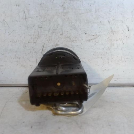 Commande de phare AUDI A4 2
