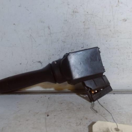 Commodo d'essuie glaces TOYOTA AYGO 1