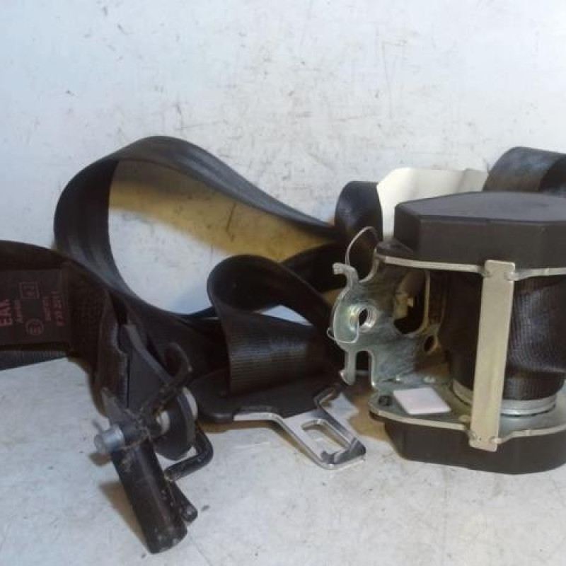Ceinture arriere gauche PEUGEOT 308 1 SW Ceinture arriere gauche PEUGEOT 308 1 SW