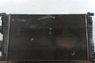 Radiateur eau RENAULT MEGANE 3 Photo n°1