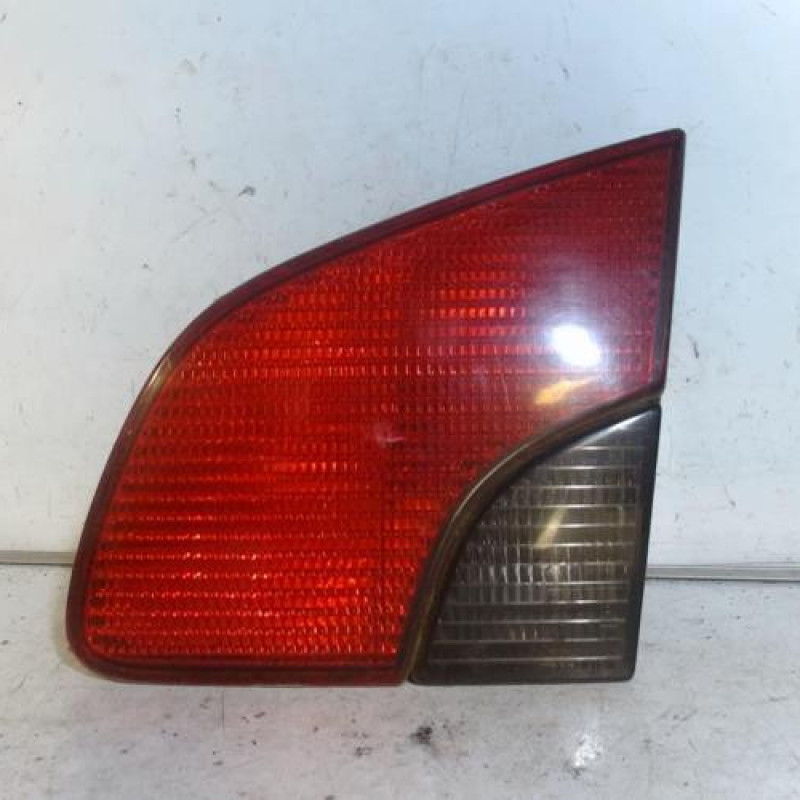Feu arriere secondaire droit (feux) PEUGEOT 406