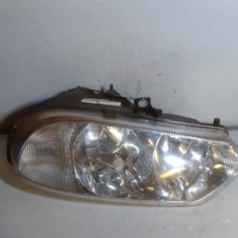 Optique avant principal droit (feux)(phare) ALFA ROMEO 156