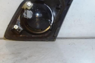 Feu arriere secondaire gauche (feux) MAZDA 3 1