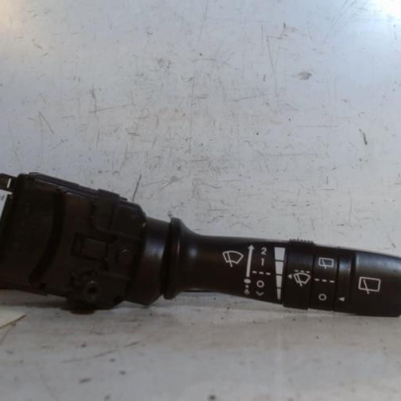 Commodo d'essuie glaces KIA SOUL 1 Commodo d'essuie glaces KIA SOUL 1
