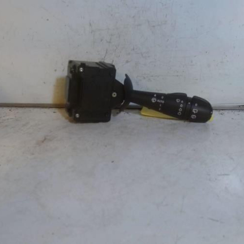 Commodo d'essuie glaces RENAULT CLIO 4