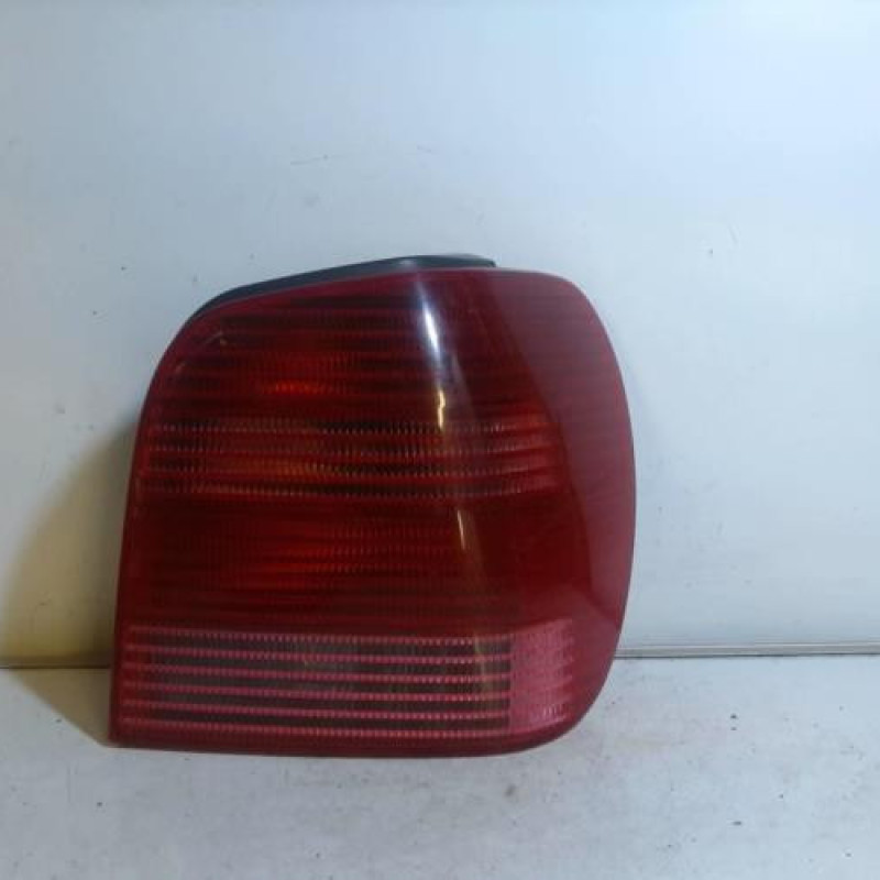 Feu arriere principal droit (feux) VOLKSWAGEN POLO 3