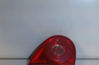 Feu arriere secondaire gauche (feux) VOLKSWAGEN GOLF 5 Photo n°1