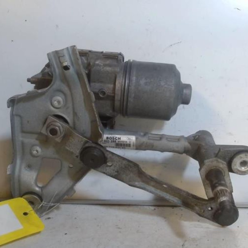 Moteur essuie glace avant gauche PEUGEOT 5008 1