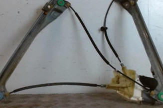 Leve vitre electrique avant gauche RENAULT LAGUNA 3 Photo n°1