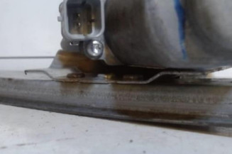 Leve vitre electrique avant gauche PEUGEOT 107