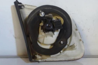 Feu arriere secondaire droit (feux) VOLKSWAGEN JETTA 3
