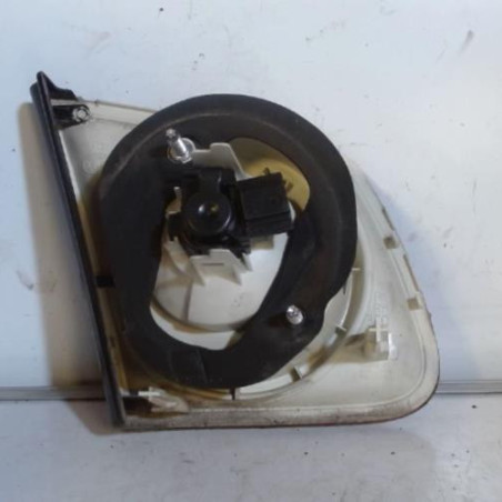 Feu arriere secondaire droit (feux) VOLKSWAGEN JETTA 3