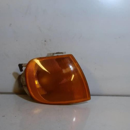 Optique avant secondaire droit (feux)(clignotant) VOLKSWAGEN POLO 3 Photo n°1