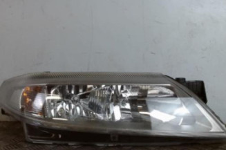 Optique avant principal droit (feux)(phare) RENAULT LAGUNA 1 Photo n°1