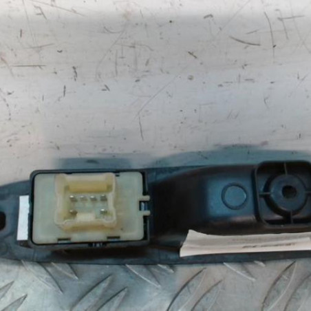 Interrupteur de leve vitre arriere gauche RENAULT CAPTUR 1